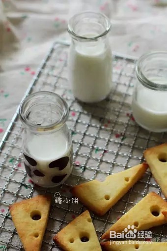 奶酪造型的马斯卡朋饼干做法