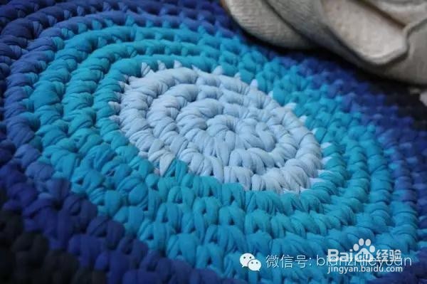 彩虹坐垫的钩法