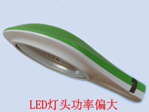 怎样防止太阳能路灯不够亮状况的发生