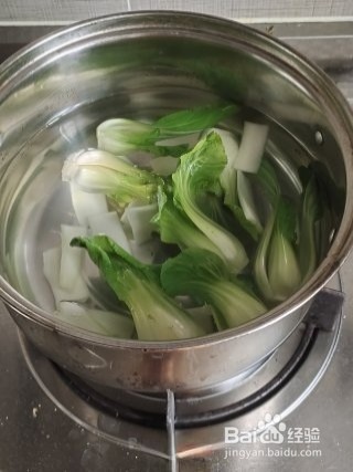 如何做腊肉煲仔饭