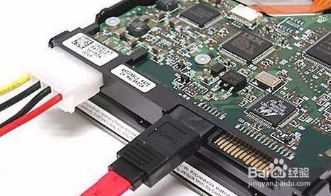 电脑硬盘有哪些性能指标呢？