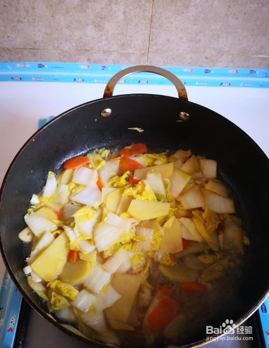娃娃菜炒土豆片