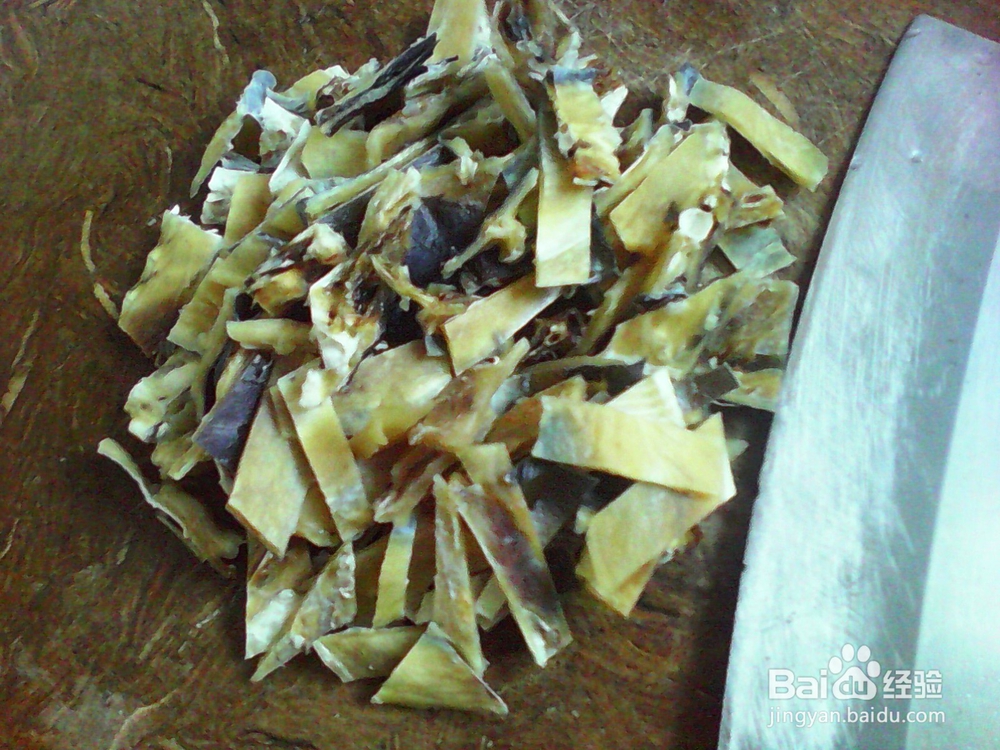 爆炒五香泡椒酸辣鲨鱼