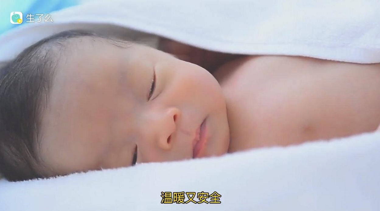 怎么让宝宝爱上洗澡？