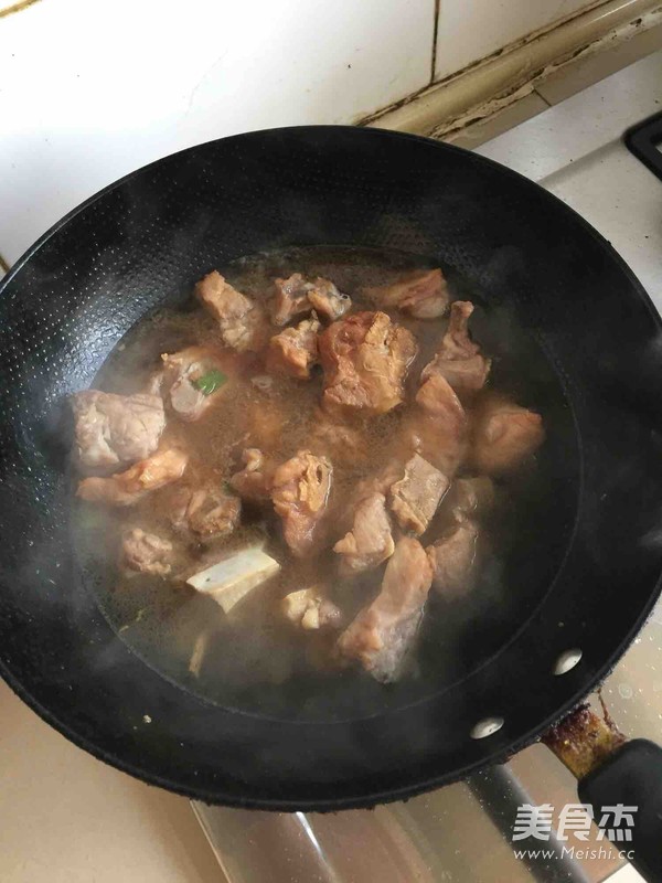 家常排骨的做法