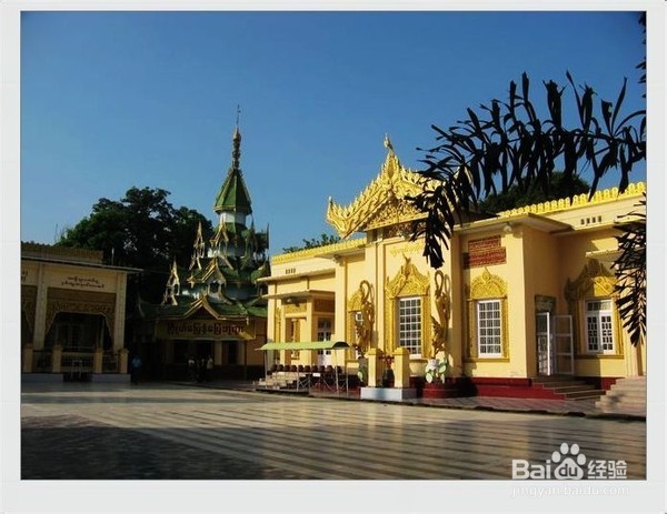 古老的缅甸马哈木尼寺游记