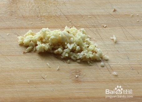 韭菜炒田螺肉(韭菜苔炒田螺肉好吃)