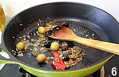 蒜香番茄鳀鱼面