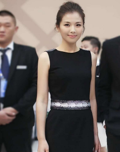 秋冬穿衣如何摆脱廉价感