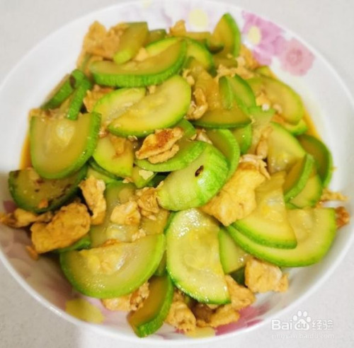 葫芦瓜炒鸡蛋的做法