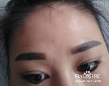 刚纹完眉毛很粗怎么办