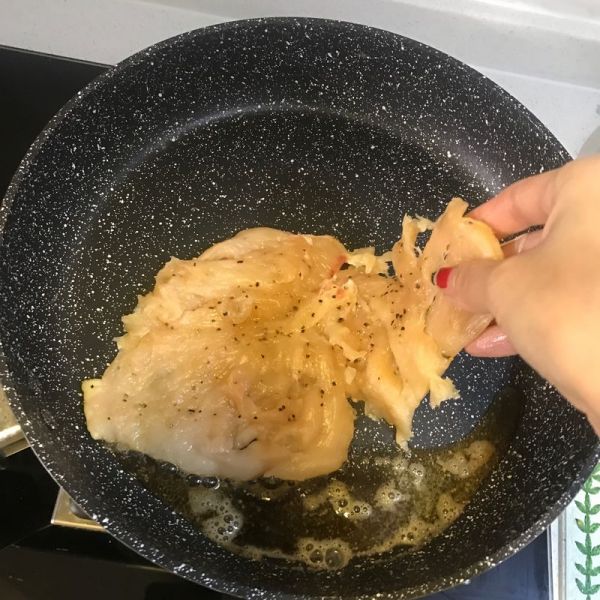 鸡胸肉芝士三明治