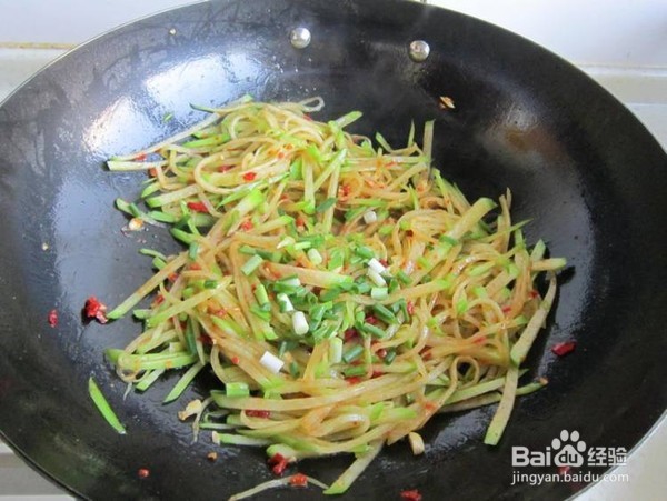 辣椒酱炒萝卜的制作方法
