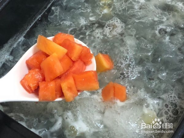 冰糖木瓜雪耳糖水