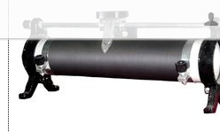 如何在电路中加入合适的电阻。