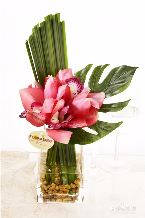 怎样用仿真花艺设计来装点室内空间