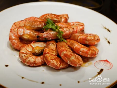 如何制作奥运冠军心中的油焖大虾呢？