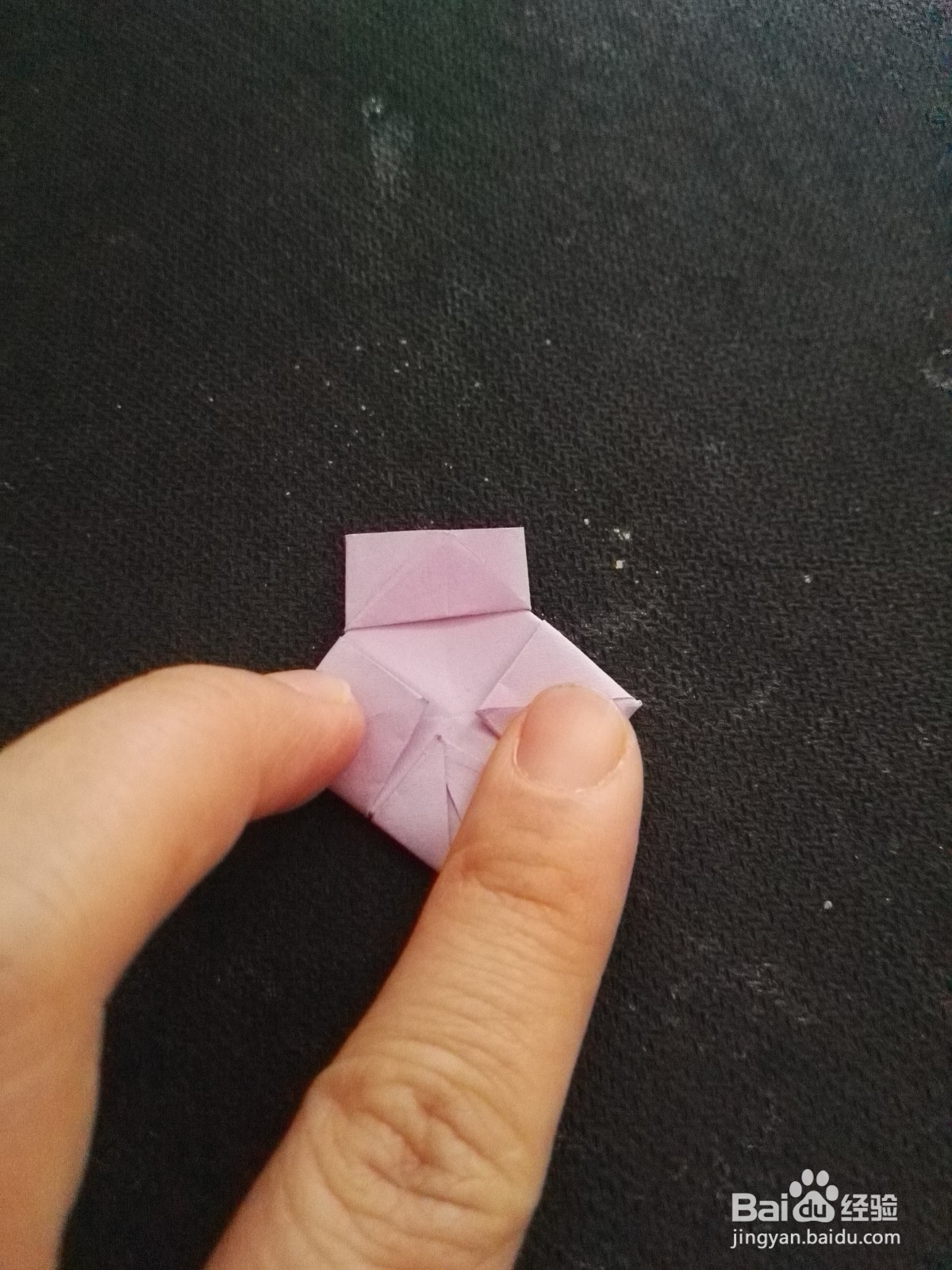 小男孩喜欢的小斧头的折法