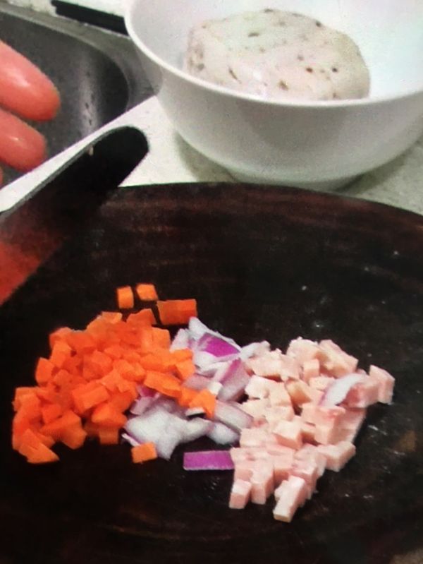 早餐馒头鸡蛋饼