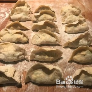 食补养生黄瓜虾仁饺子的做法