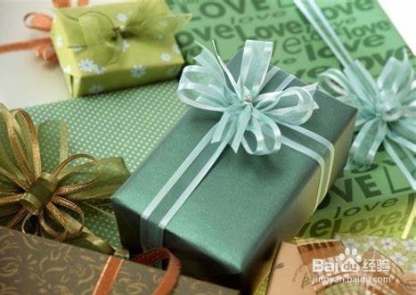 如何表达“礼物不在于贵重”