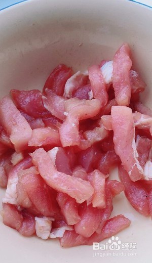 蒜苔溜肉段——绝味家常