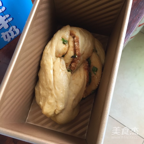 葱香海苔肉松面包