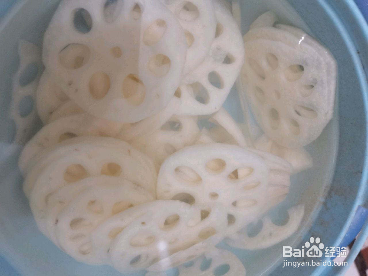 莲藕炒肉的做法