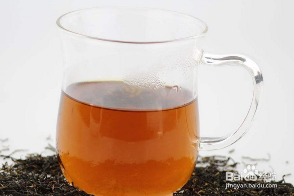 墙上胶水味怎么去除