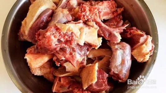 东北酸菜炖鹅肉