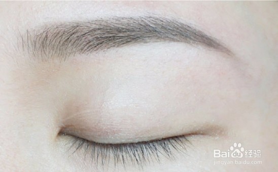 避免蜡笔小新的正确画眉方法