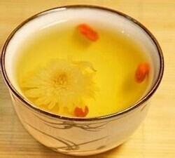 菊花枸杞蜜茶功效 枸杞菊花红枣茶的功效与作用 桑葚枸杞菊花红枣茶的功效 知茶网
