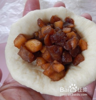 黄油苹果早餐包