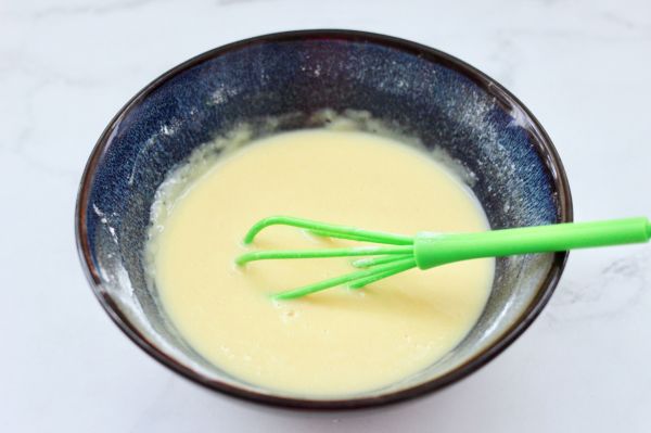 奶香水果干华夫饼