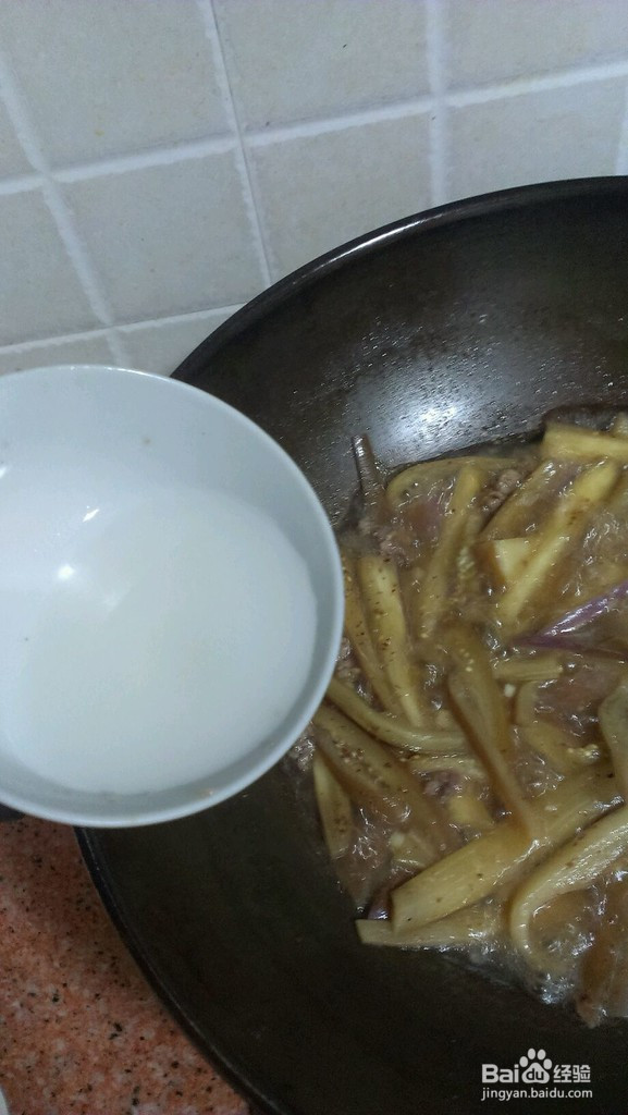 鱼香茄子煲的做法