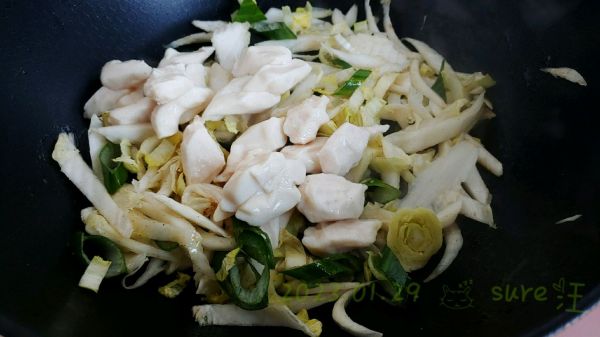 葱油白菜烧藕圆