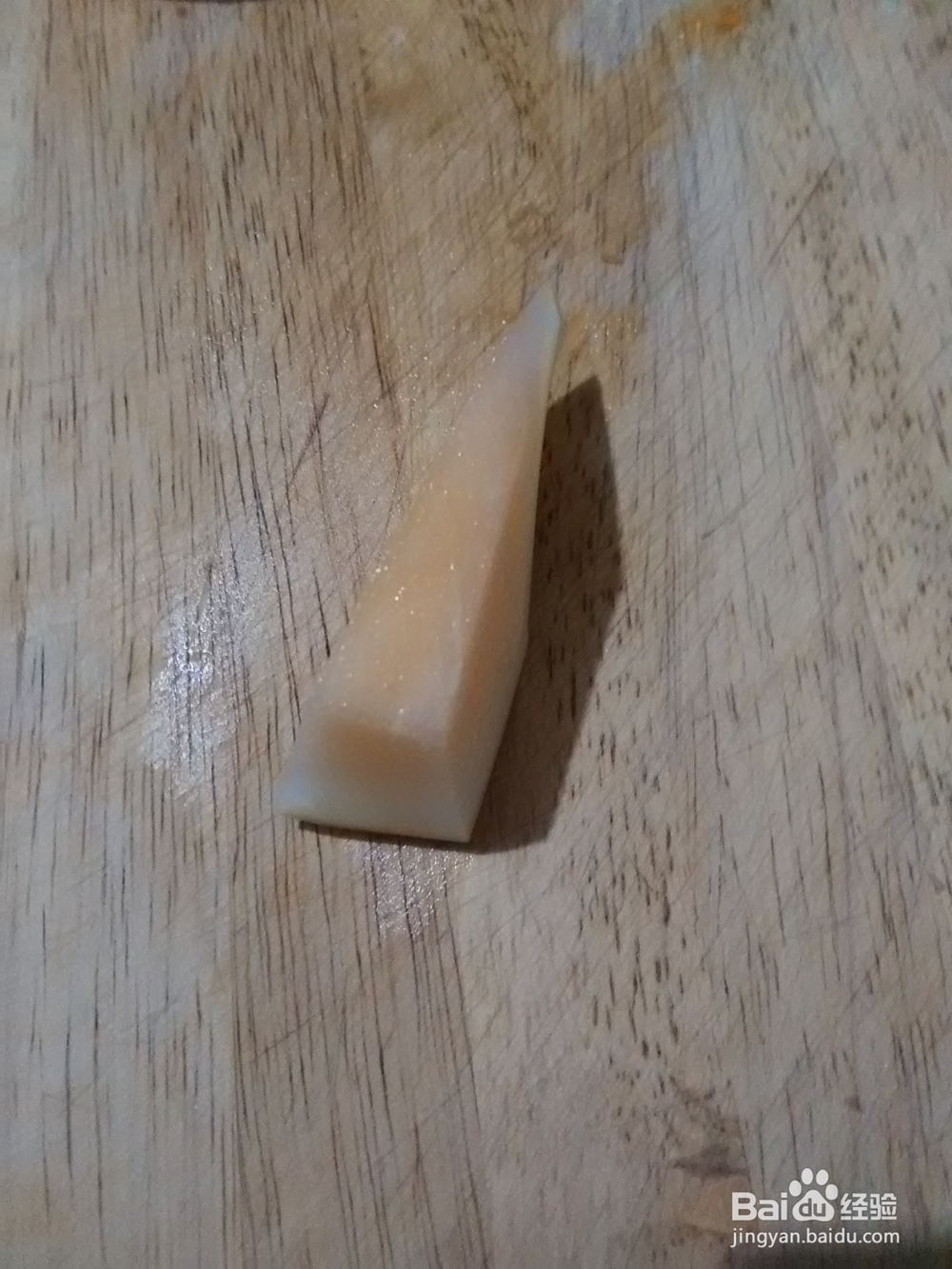 怎么用蜜瓜做蝴蝶