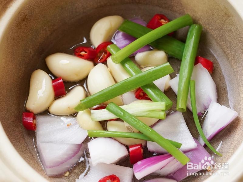 家常鲈鱼豆腐煲超详细做法，鲜到舔碗！