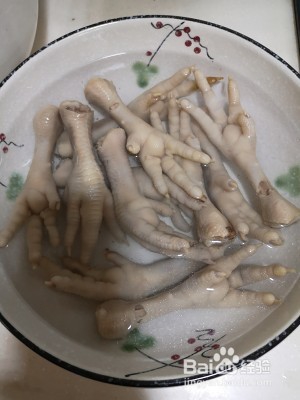 泡椒凤爪的做法