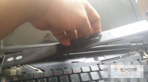 笔记本电脑键盘怎么拆下来更换