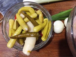 泡椒鸭肠的做法