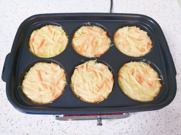 焦香土豆丝鸡蛋饼