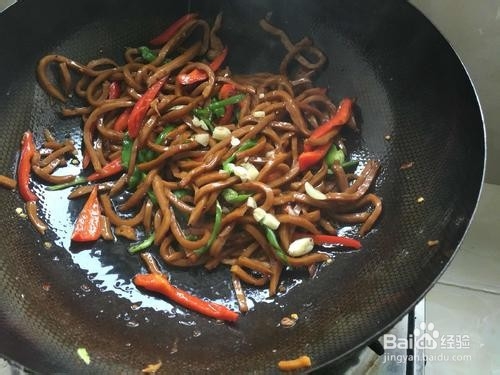 简单好吃的红椒豆腐丝的做法