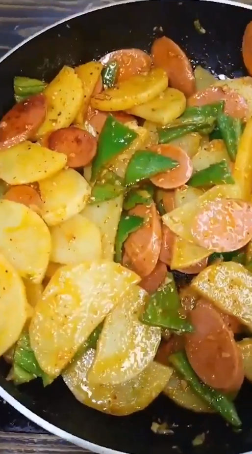 辣炒青椒土豆片怎么做？