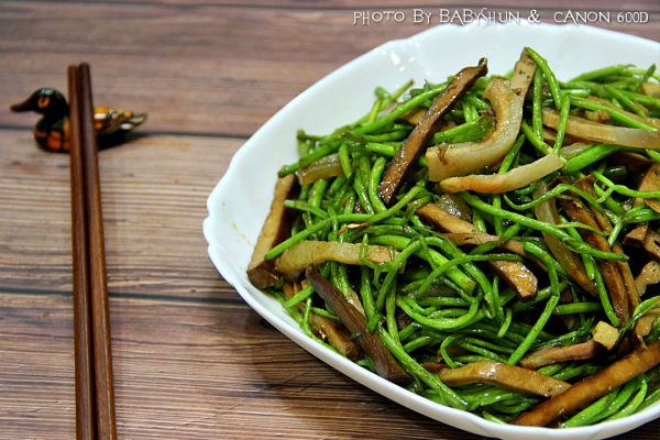 顺小煮-香干芦蒿炒咸肉