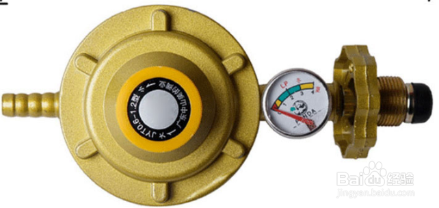 煤气灶怎么接管子