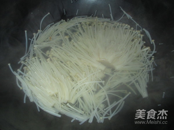 葱油金针菇的做法