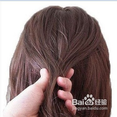 韩国女生甜美发型扎法