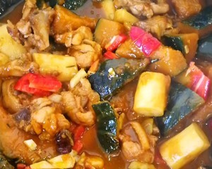南瓜山药炖鸡腿的做法