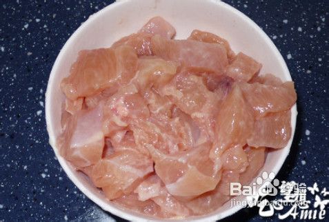 西芹腰果炒鸡块